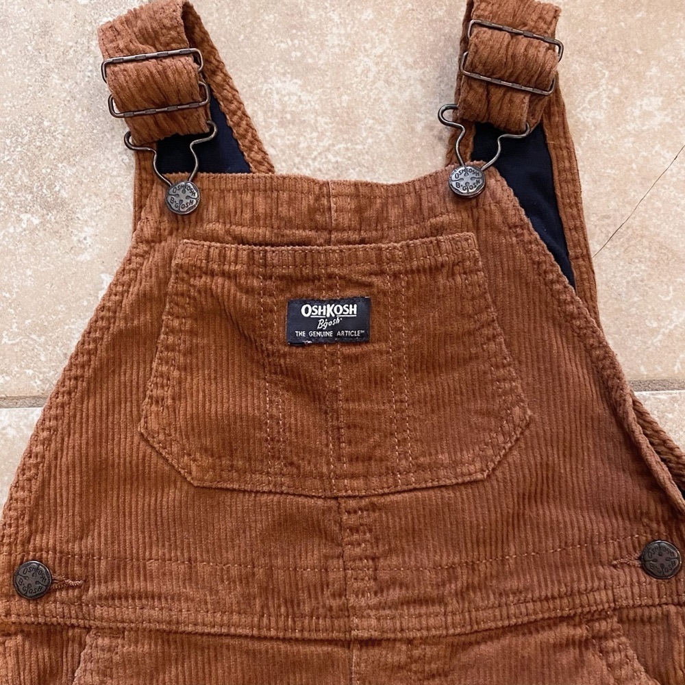 ⭐️ Oshkosh Boys 5T Teddy Brown Corduroy Thermal Bib Overalls ⭐️